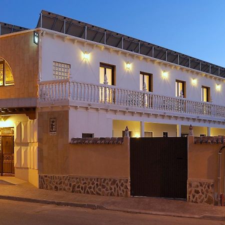 Hostal Rural El Tejar Layos Exterior foto