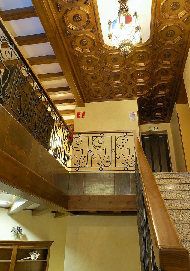 Hostal Rural El Tejar Layos Exterior foto